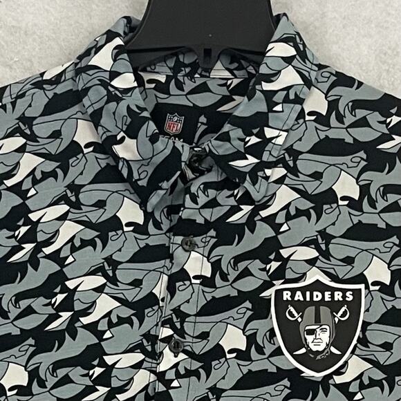 NFL Team Apparel Las Vegas Raiders Camp Shirt Mens L Black Button Up Cabana AOP - Picture 8 of 11